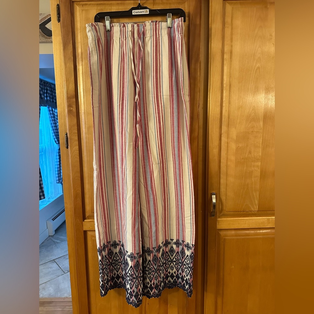 Women's Tyler boe lined pant size L, NWT